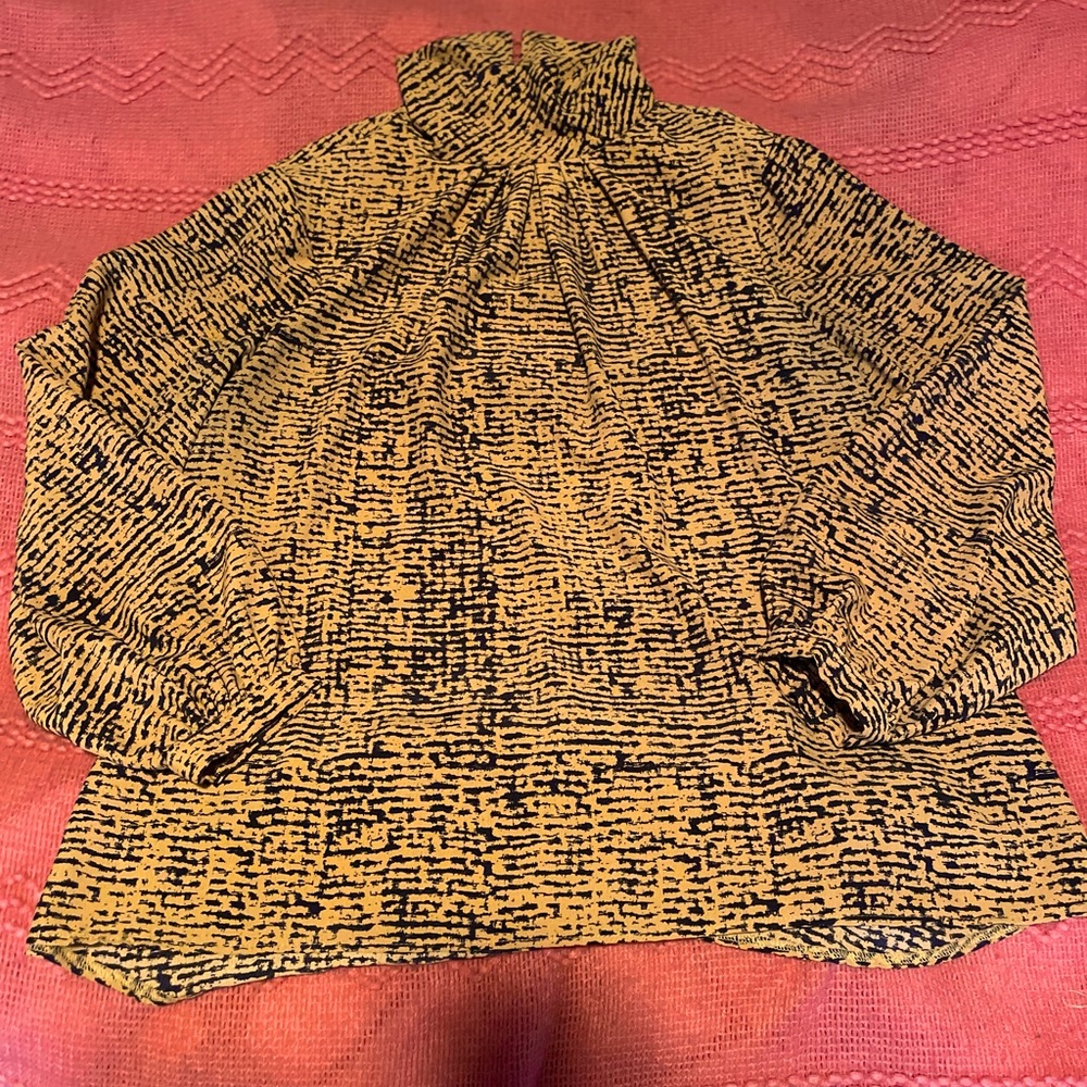 Yellow/black blouse